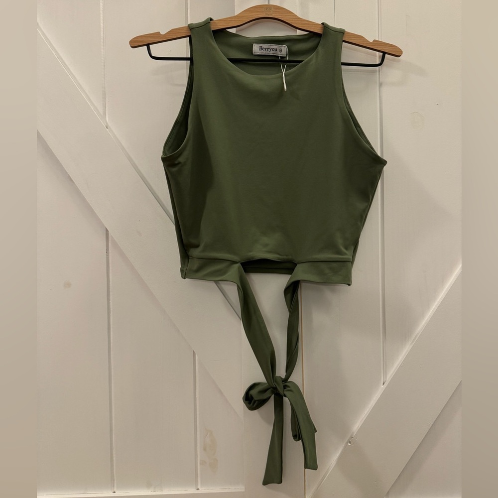Berryou Olive Green Waist Wrap Crop Top